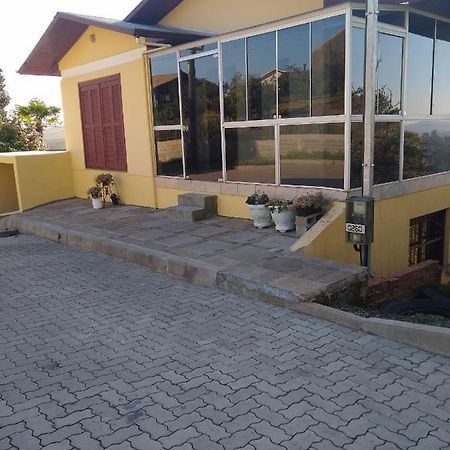 הוילה Monte Belo dol Sul Casa Temporada Monte Belo Do Sul מראה חיצוני תמונה